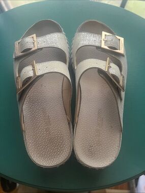 Ilse Jacobsen Metallic Double-Buckle Slide Sandals